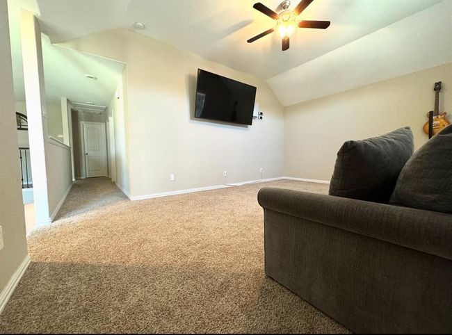 718 S Chamfer Way, House other with 4 bedrooms, 3 bathrooms and 3 parking in Crosby TX | Image 19