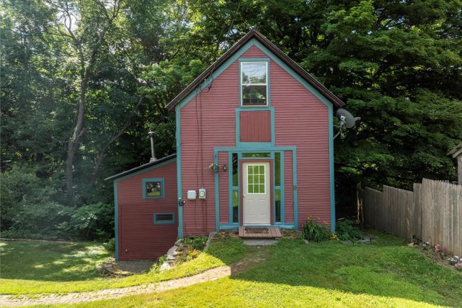 20 - 18-20 Bellows Falls Rd, House other with 5 bedrooms, 3 bathrooms and null parking in Putney VT | Image 18