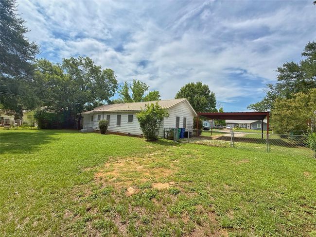 1324 Morningside Ave, House other with 3 bedrooms, 2 bathrooms and null parking in Graham TX | Image 4