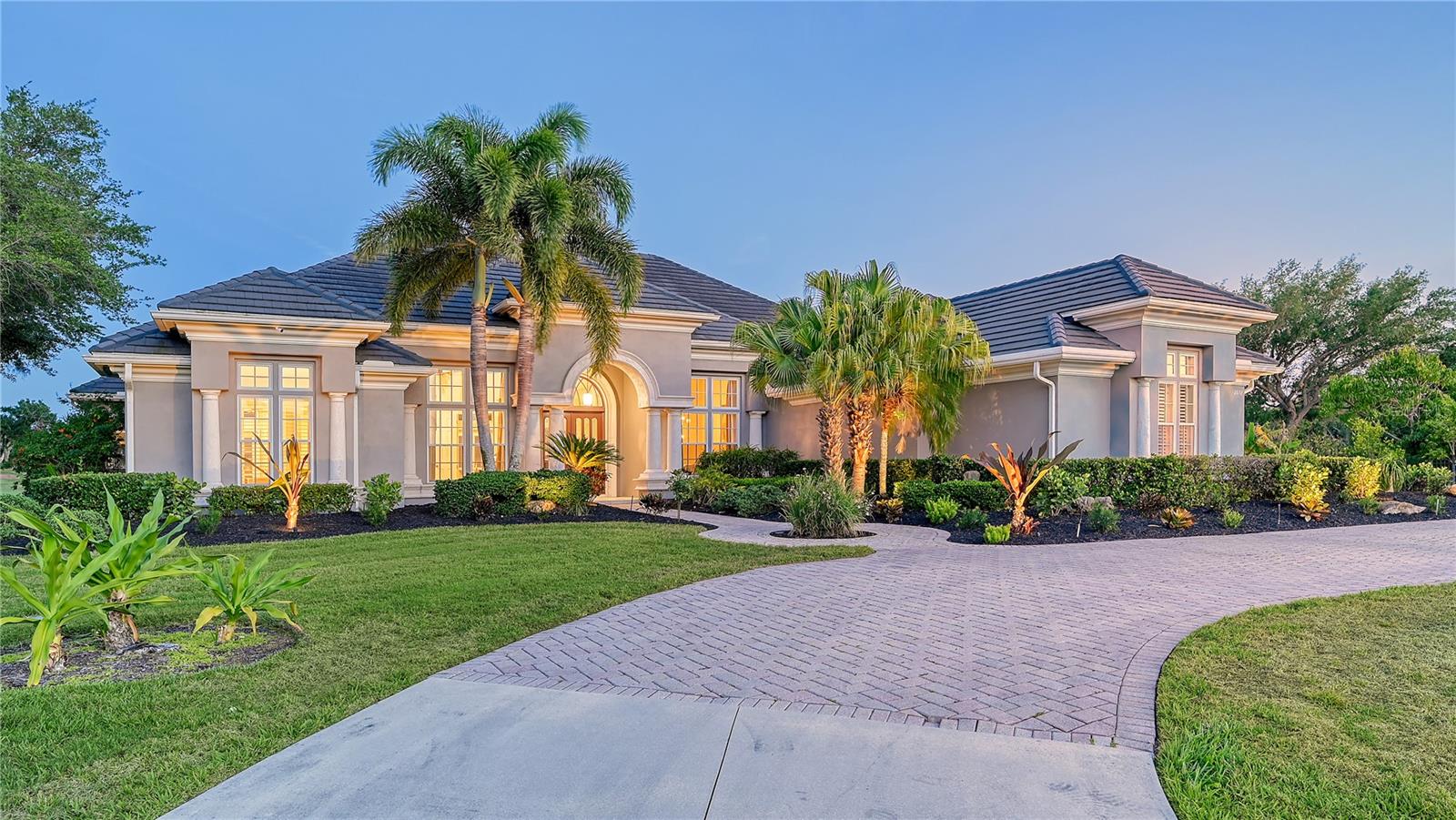 Alex Mckay Pl, Sarasota, FL 34240