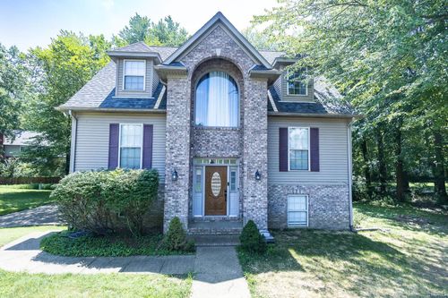 10199 Lincoln Ave, Newburgh, IN, 47630-2401 | Card Image