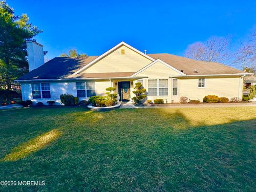 16 Round Valley Ct, Lakewood, NJ, 08701-5757 | Card Image