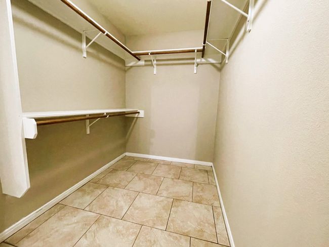 112 Mari Ln, House other with 3 bedrooms, 2 bathrooms and null parking in Spicewood TX | Image 16