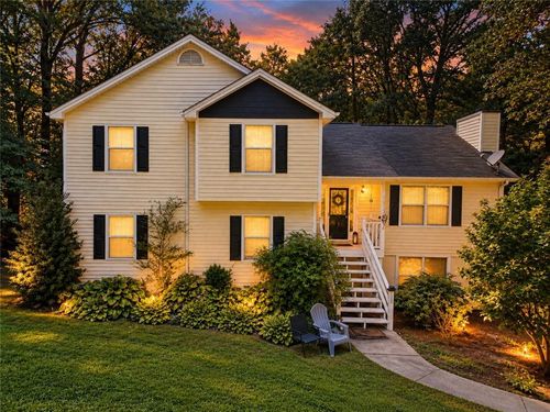 138 Mountain Oaks Dr, Carrollton, GA, 30116-6024 | Card Image