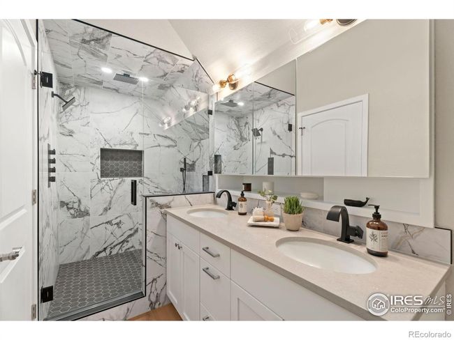 Primary ensuite bathroom | Image 15