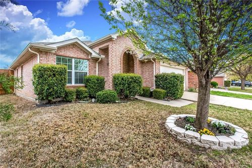 1905 Caddo St, Little Elm, TX, 75068-6309 | Card Image