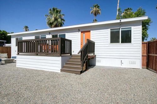 102 Fondulac St, Palm Springs, CA, 92264-7828 | Card Image