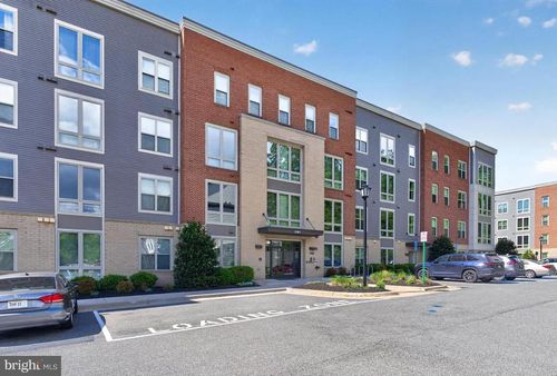 207-6101 Fairview Farm Dr, ALEXANDRIA, VA, 22315-4668 | Card Image