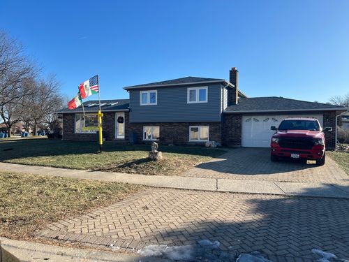 12818 S Blossom Dr, Alsip, IL, 60803-2764 | Card Image