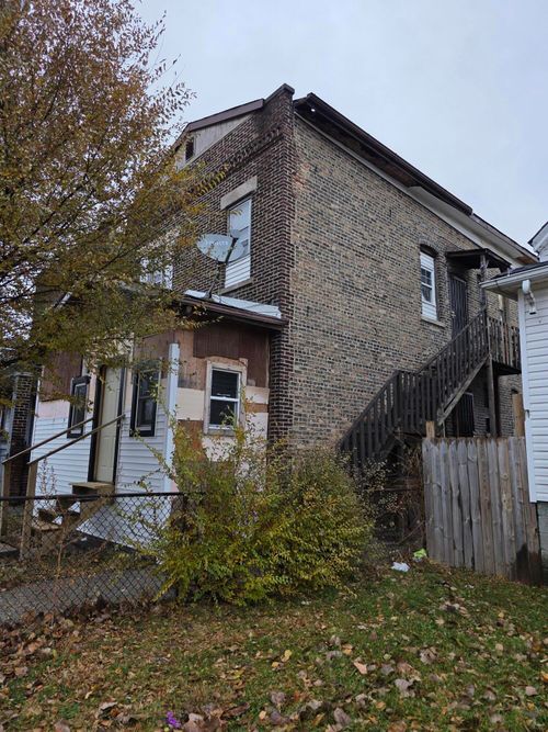 4853 Mccook Ave, East Chicago, IN, 46312-3551 | Card Image