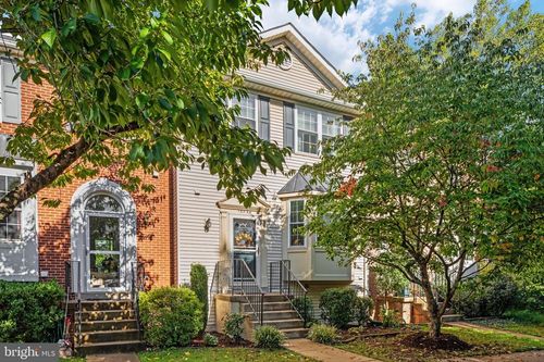 13834 Rampant Lion Ct, CENTREVILLE, VA, 20120-5202 | Card Image