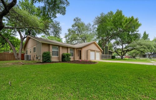 9012 Texas Sun Dr, Austin, TX, 78748-6310 | Card Image