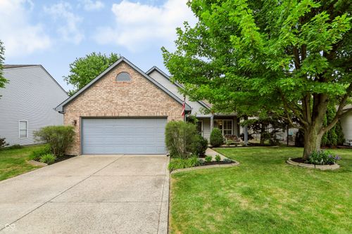 14309 Gentry Dr, Fishers, IN, 46038-7125 | Card Image