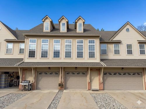 33-5151 Parsley Drive, Shelby Charter Township, MI, 48316 | Card Image