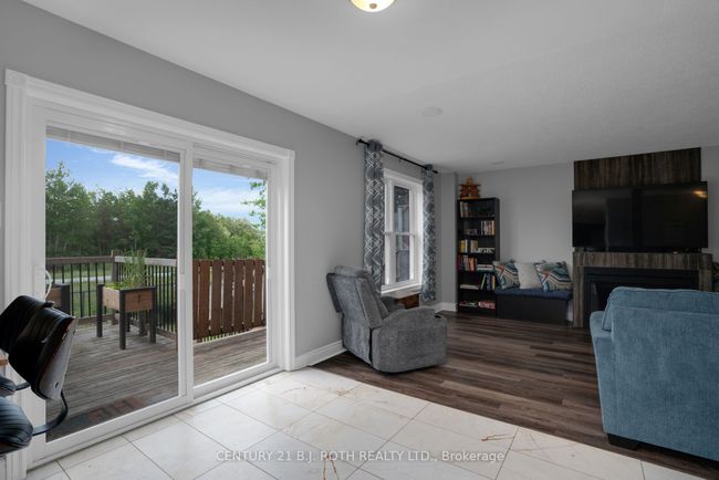 217 Pringle Dr, House other with 4 bedrooms, 4 bathrooms and 2 parking in Barrie ON | Image 9