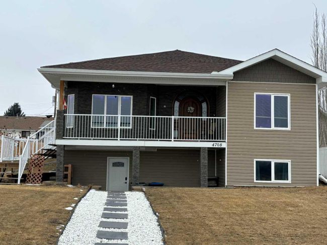 4708 42 Street, Home with 4 bedrooms, 3 bathrooms and 4 parking in Mayerthorpe AB | Image 33