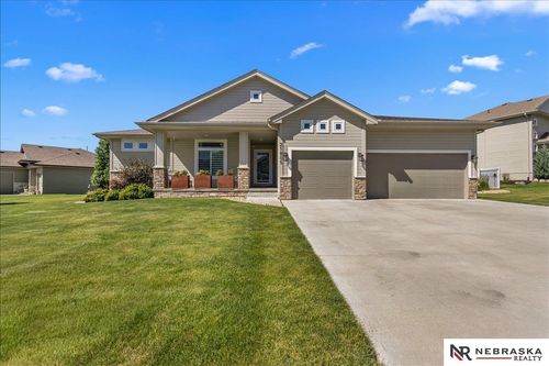 21805 H St, Elkhorn, NE, 68022-3377 | Card Image