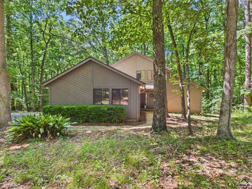 202 Hilltop Cir, Macon, GA, 31210-5342 | Card Image