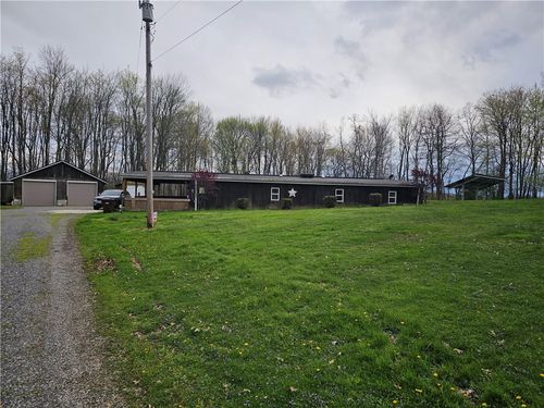 180 Hover Rd, Mercer, PA, 16137-3324 | Card Image