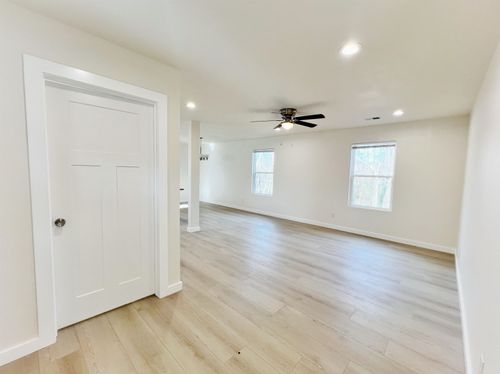 103 Everest Dr, Inman, SC, 29349-8912 | Card Image