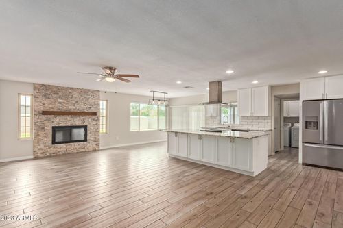 4833 E Kathleen Rd, Scottsdale, AZ, 85254-1630 | Card Image
