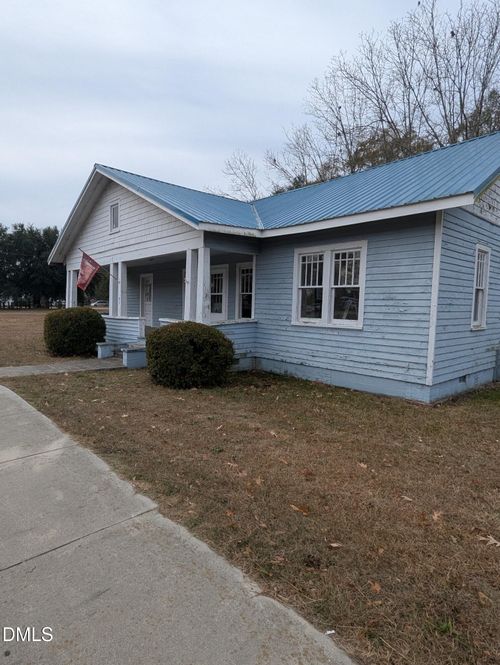 603 N Main St, Salemburg, NC, 28385 | Card Image