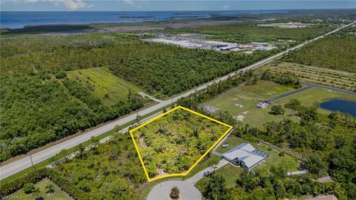 9437 Treasure Lake Ct, Saint James City, FL, 33956-3059 | Card Image