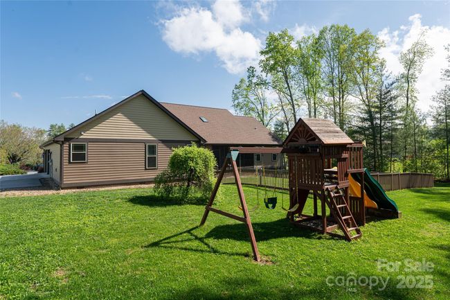 70 King Heights Dr, House other with 4 bedrooms, 4 bathrooms and null parking in Fletcher NC | Image 14