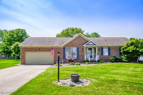 1769 Clearbrook Rd Nw, Massillon, OH, 44646-2827 | Card Image
