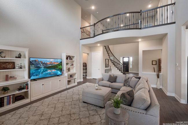 215 Madrone Trl, House other with 6 bedrooms, 6 bathrooms and null parking in Boerne TX | Image 15