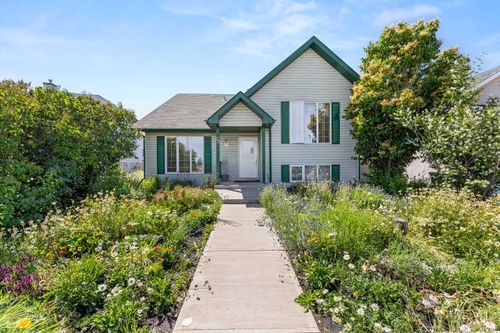 23 Sierra Road, Olds, AB, T4H1X2 | Card Image