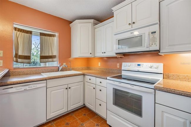 APT-214 - 4801 Airport Rd, Condo with 2 bedrooms, 2 bathrooms and null parking in ZEPHYRHILLS FL | Image 20