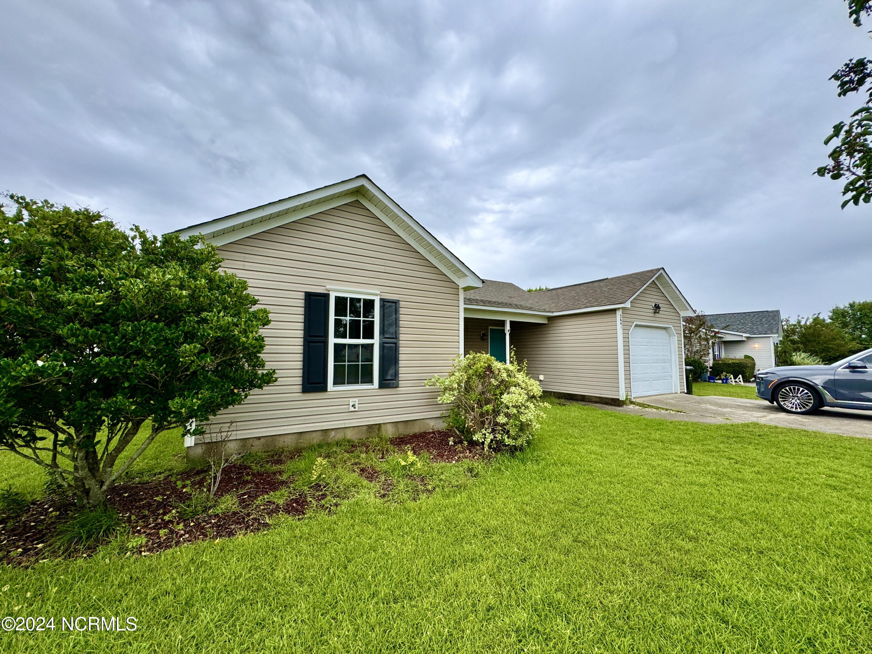 Hastings Dr, Wilmington, NC 28411