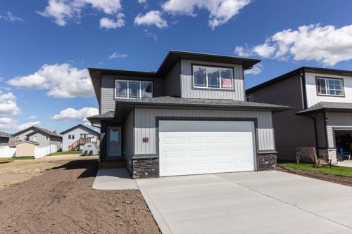 75 Bardwell Way, Sylvan Lake, AB, T4S0V4 | Card Image