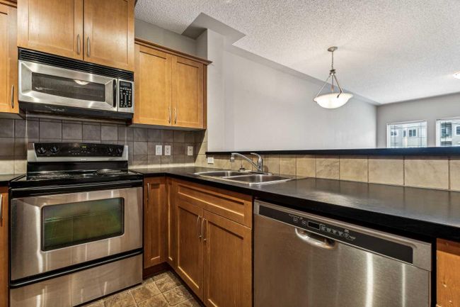 201 - 30 Discovery Ridge Close Sw, Home with 1 bedrooms, 1 bathrooms and 1 parking in Calgary AB | Image 7