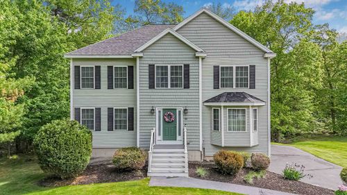 40 Jackman Ridge Rd, Windham, NH, 03087-1670 | Card Image