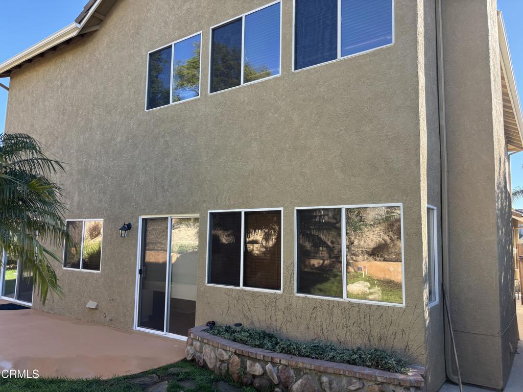 Residential Lease in Ventura 5