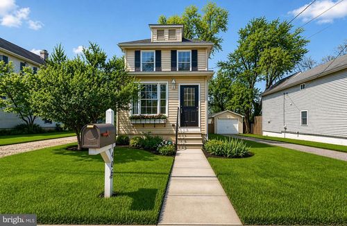 1406 Walnut Ave, BALTIMORE, MD, 21209-2117 | Card Image