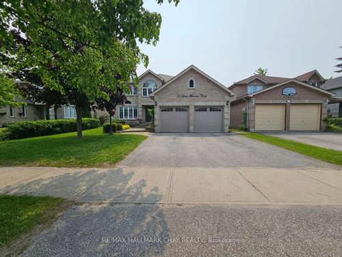 53 Livia Herman Way, Barrie, ON, L4M6X1 | Card Image