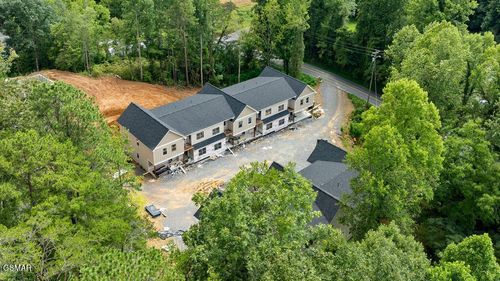 812 Powdermill Rd, Gatlinburg, TN, 37738 | Card Image