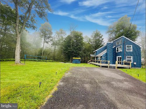 1216 Winding Way, Tobyhanna, PA, 18466-3685 | Card Image