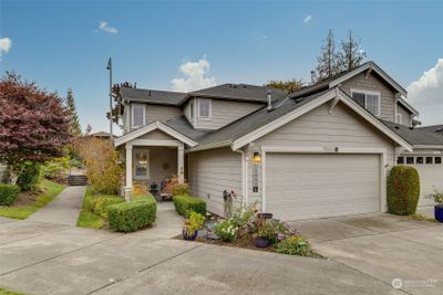 1 - 23844 Ne 112th Circle, Townhouse with 3 bedrooms, 1 bathrooms and 2 parking in Redmond WA | Image 1