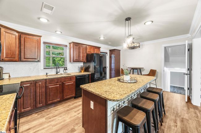 223 E Powers Dr, House other with 3 bedrooms, 3 bathrooms and 1 parking in Easley SC | Image 7