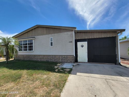 149 Paradise N, Leesburg, FL, 34788-8702 | Card Image