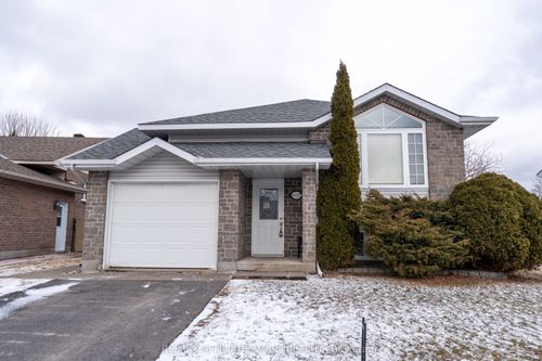 1777 Cumberland St, Cornwall, ON, K6J5V1 | Card Image