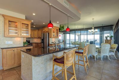 1102 - 1000 Padre Blvd., Condo with 2 bedrooms, 3 bathrooms and null parking in South Padre Island TX | Image 3