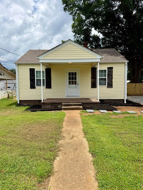 233 N Central Ave, Muscle Shoals, AL, 35661 | Card Image