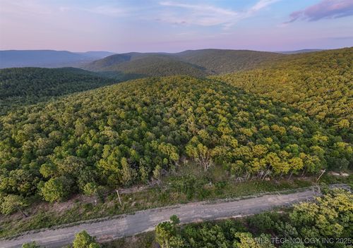 7 Moonshine Drive, Clayton, OK, 74536 | Card Image