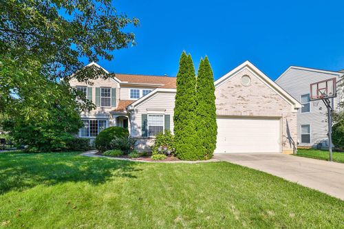 8981 Crimson Oak Dr, Florence, KY, 41042-8675 | Card Image