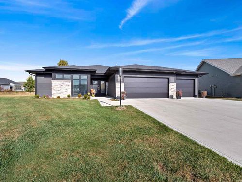 10205 Battle Run Way, Fort Wayne, IN, 46835-0032 | Card Image